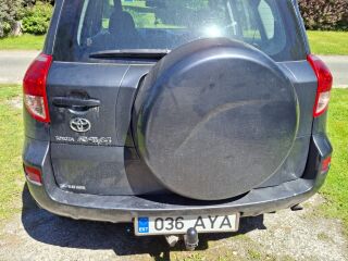Toyota RAV4 2.2 100kW