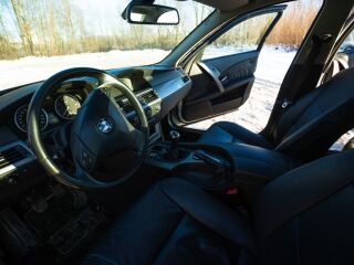 BMW 523 2.5 130kW