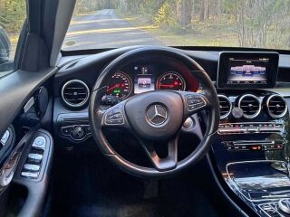 Mercedes-Benz C 220 2.1 125kW
