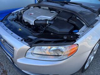 Volvo S80 Momentum 2.4 D5 120кВ