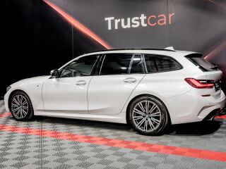 BMW 330 i M-Pakett Shadowline 2.0 190kW