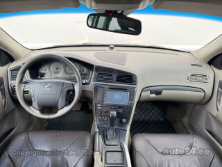 Volvo XC70 AWD 2.4 120kW