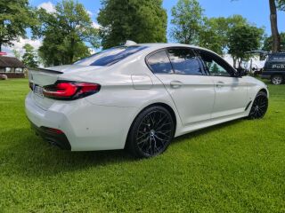 BMW 530 BMW 530e iPerformance M-Pakett Shadowline 2.0 215kW
