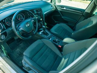 Volkswagen Golf Highline 2.0 110kW