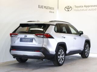 Toyota RAV4 Luxury Limited 131kW