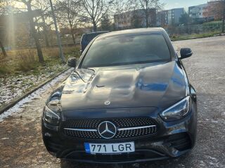 Mercedes-Benz E 220 E220 D 4matic AMG 2.0 143kW