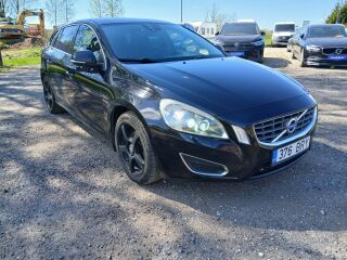 Volvo V60 MOMENTUM 2.0 D 120kW