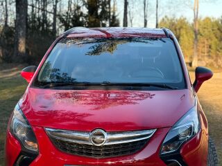 Opel Zafira 2.0 121kW