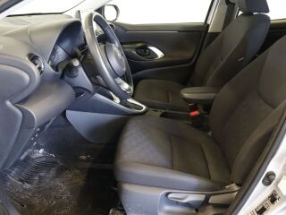 Toyota Yaris Active 68kW