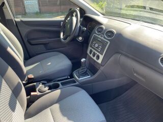 Ford Focus 1.6 74kW