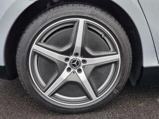Mercedes-Benz EQE 350 4 MATIC AMG 215kW