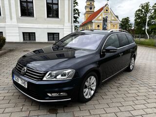 Volkswagen Passat R-Line Executive 2.0 103kW
