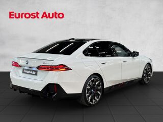 BMW i5 M60 xDrive M-Sportpakett Pro 442kW