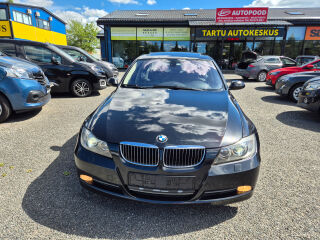 BMW 330 3.0 R6 i 190кВ