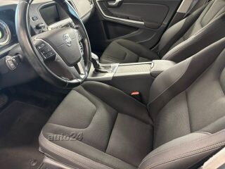 Volvo V60 1.2 R4 84kW