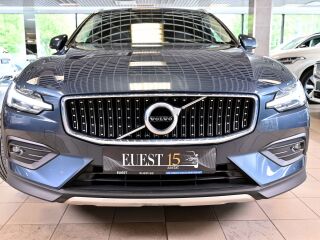Volvo V60 Cross Country AWD INSCRIPTION INTELLI SAFE 2.0 Kers Mild hybrid 184kW