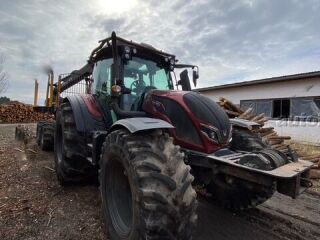 Valtra Kronos N 155