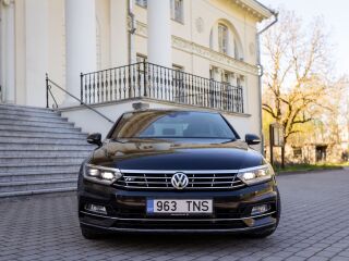 Volkswagen Passat Highline R-Line Premium Edition 1.5 R4 1.5TSI ACT 110kW