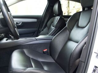 Volvo S90 Momentum D4 2.0 R4 TDI CR 140kW