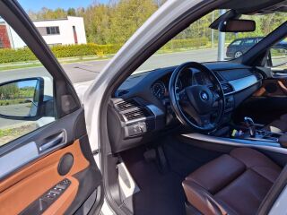 BMW X5 3.0 180kW