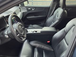 Volvo XC60 MY22 Facelift Recharge Plug-In Hybrid 2.0 R4 T6 186kW