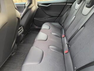 Tesla Model S 69kW