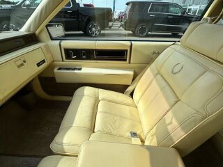 Cadillac DeVille Coupe Custom Classic 4.5 V8