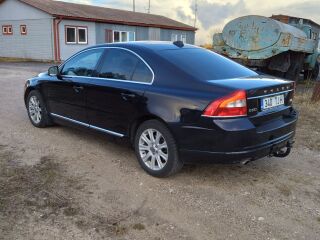 Volvo S80 2.4 151kW