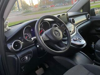 Mercedes-Benz V 220 2.1 R4 120kW