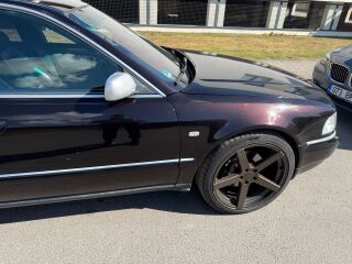 Audi A8 LIM 4.2 V8 220kW