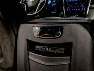 Cadillac Escalade ESV PLATINUM EU 6.2 313kW
