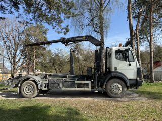 Mercedes-Benz 1824 11.0 180kW