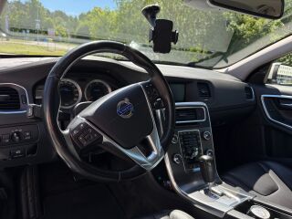 Volvo S60 2.4 D5 151кВ