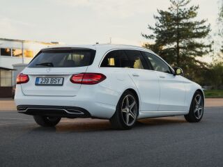 Mercedes-Benz C 220 2.1 125kW