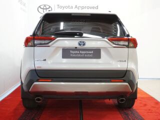 Toyota RAV4 Luxury + Comfort pakett 2.5 131kW