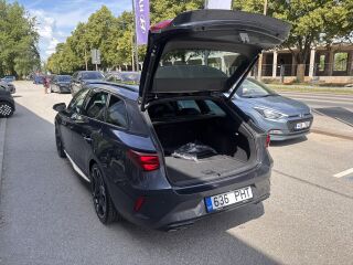 Cupra Leon Cupra 1.5 eTSI 110кВ