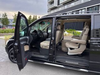 Mercedes-Benz Viano AMBIENTE BLACK EDITION LONG 3.0 V6 165kW