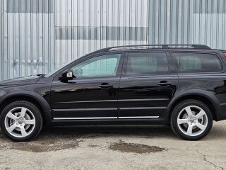 Volvo XC70 Summum Onyx Black 2.0 D4 133kW