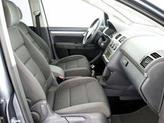 Volkswagen Touran Comfortline Facelift 1.9 TDI 77kW