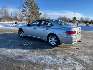 BMW 740 4.0 225кВ