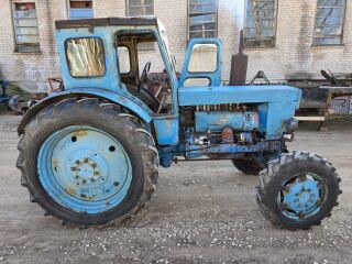 TRAKTOR T-40AM