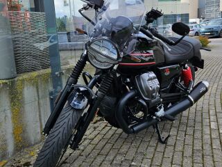 Moto Guzzi V 7 49kW