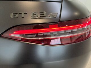 Mercedes-AMG GT 63S 4MATIC+ BiTurbo 4.0 V8 Biturbo 470kW