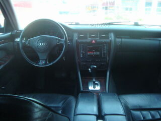 Audi A8 S-laine 2.5 TD 110kW