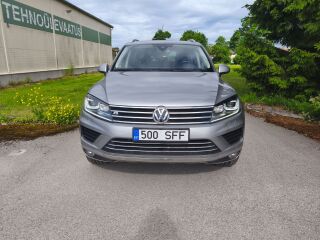 Volkswagen Touareg R-Line 3.0 V6 TDI 193kW