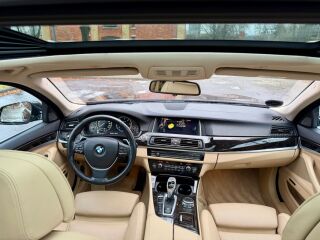 BMW 535 d Touring xDrive High Executive 3.0 Bi-Turbo 230kW