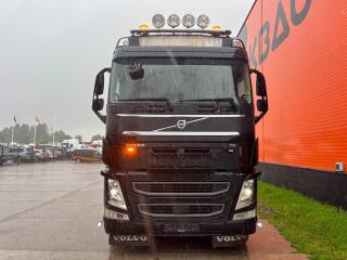 Volvo FH 540 6x2 405кВ