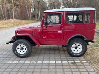 Toyota Land Cruiser BJ40 3.0 R4 B 59kW