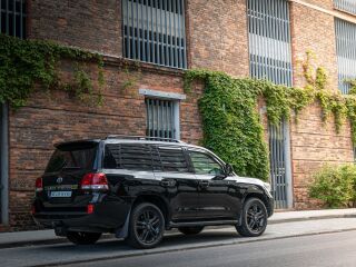 Toyota Land Cruiser 4.5 V8 210kW