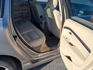 Volvo V70 2.4 158кВ